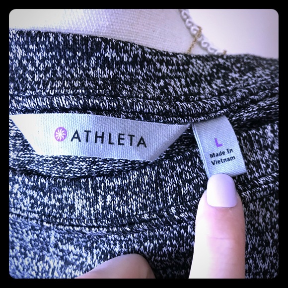 Athleta Sweaters - Athleta marled grey tunic